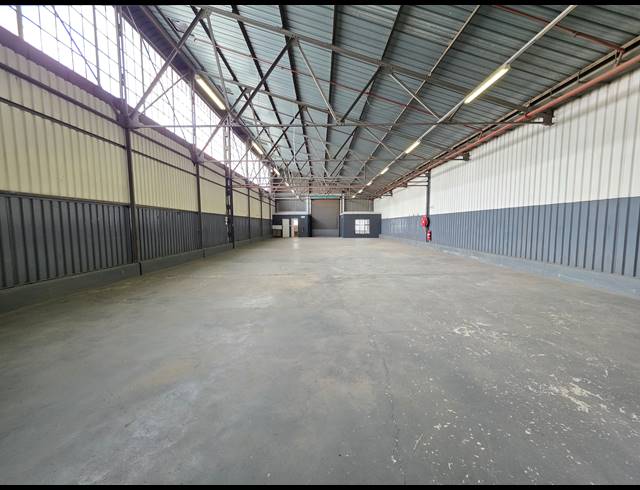 355M² WAREHOUSE TO LET IN CITY DEEP